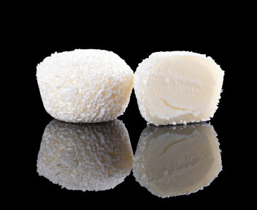 Product Creamy Coconut Mochi 2 pc