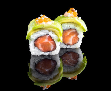 Product SALMON AVOCADO MAKI 8 PC