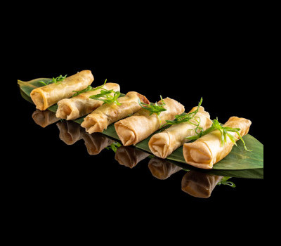 Product Spring Rolls 6 pc